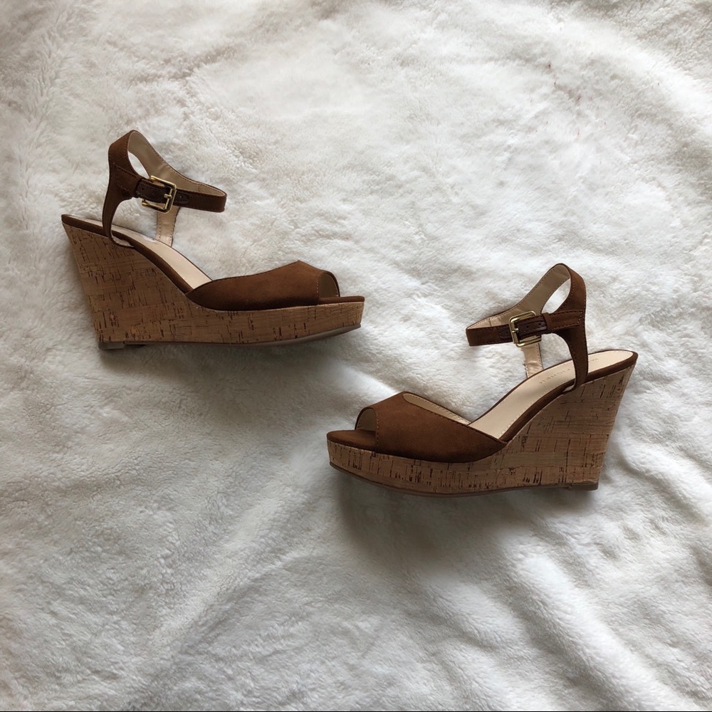 Marc Fisher wedges NWOT